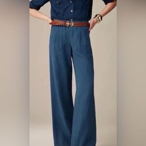 NWOT JCrew Pleated pull-on pant in indigo linen blend